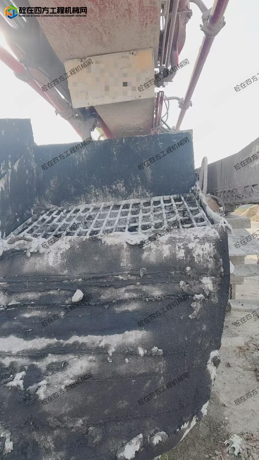 https://images.tongzsf.com/tong/truck_machine/20260508/169fd97fa9b13f.jpg