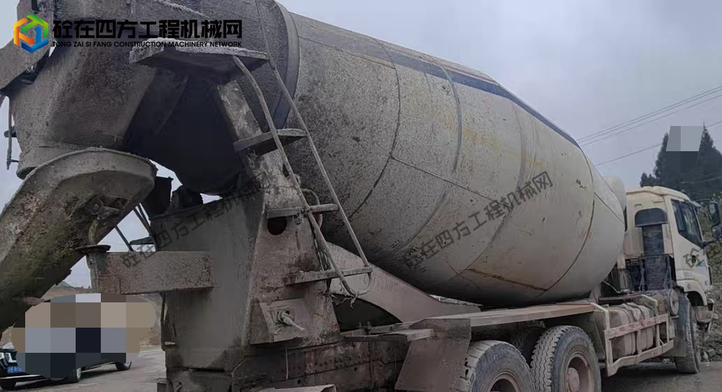 https://images.tongzsf.com/tong/truck_machine/20260512/16a02c40a8f5cf.jpg