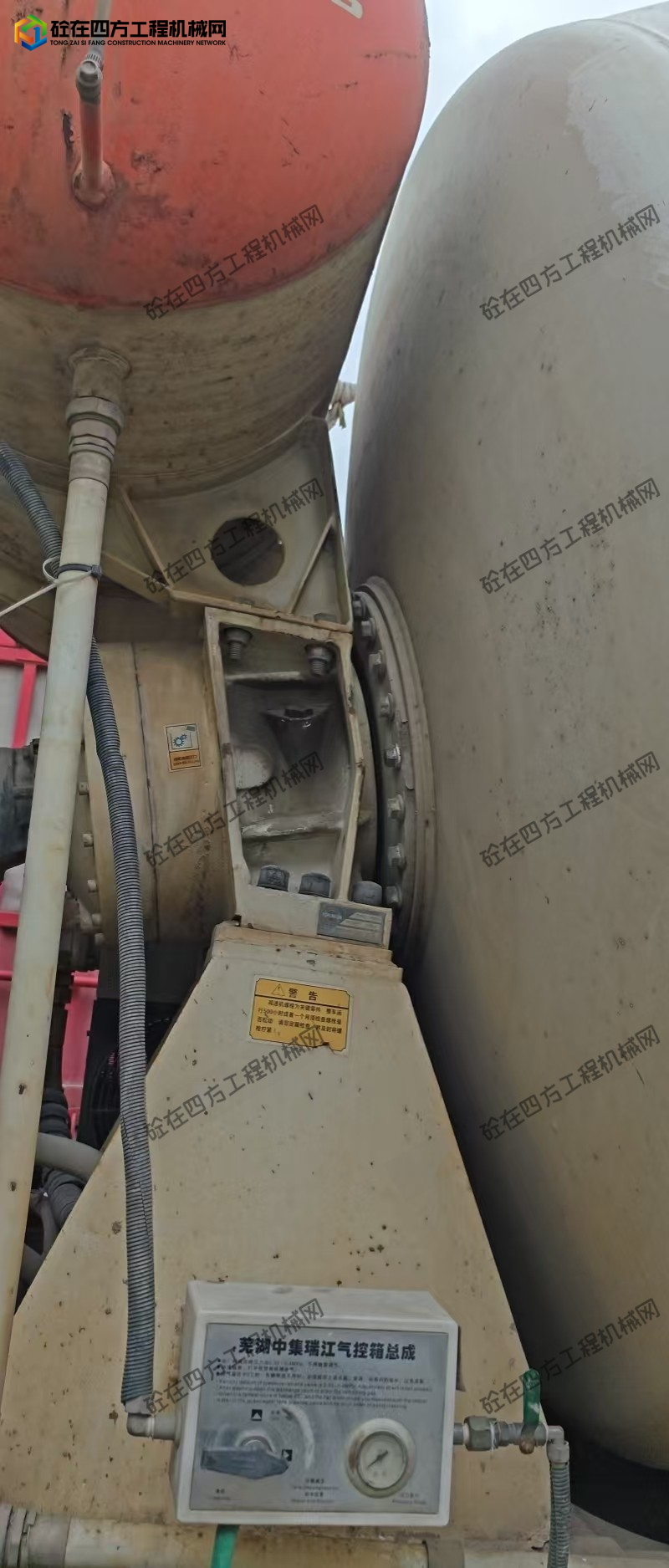https://images.tongzsf.com/tong/truck_machine/20260514/16a051a4dba1f2.jpg