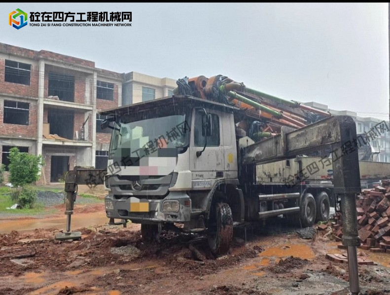 https://images.tongzsf.com/tong/truck_machine/20260514/16a05306dc9d41.jpg