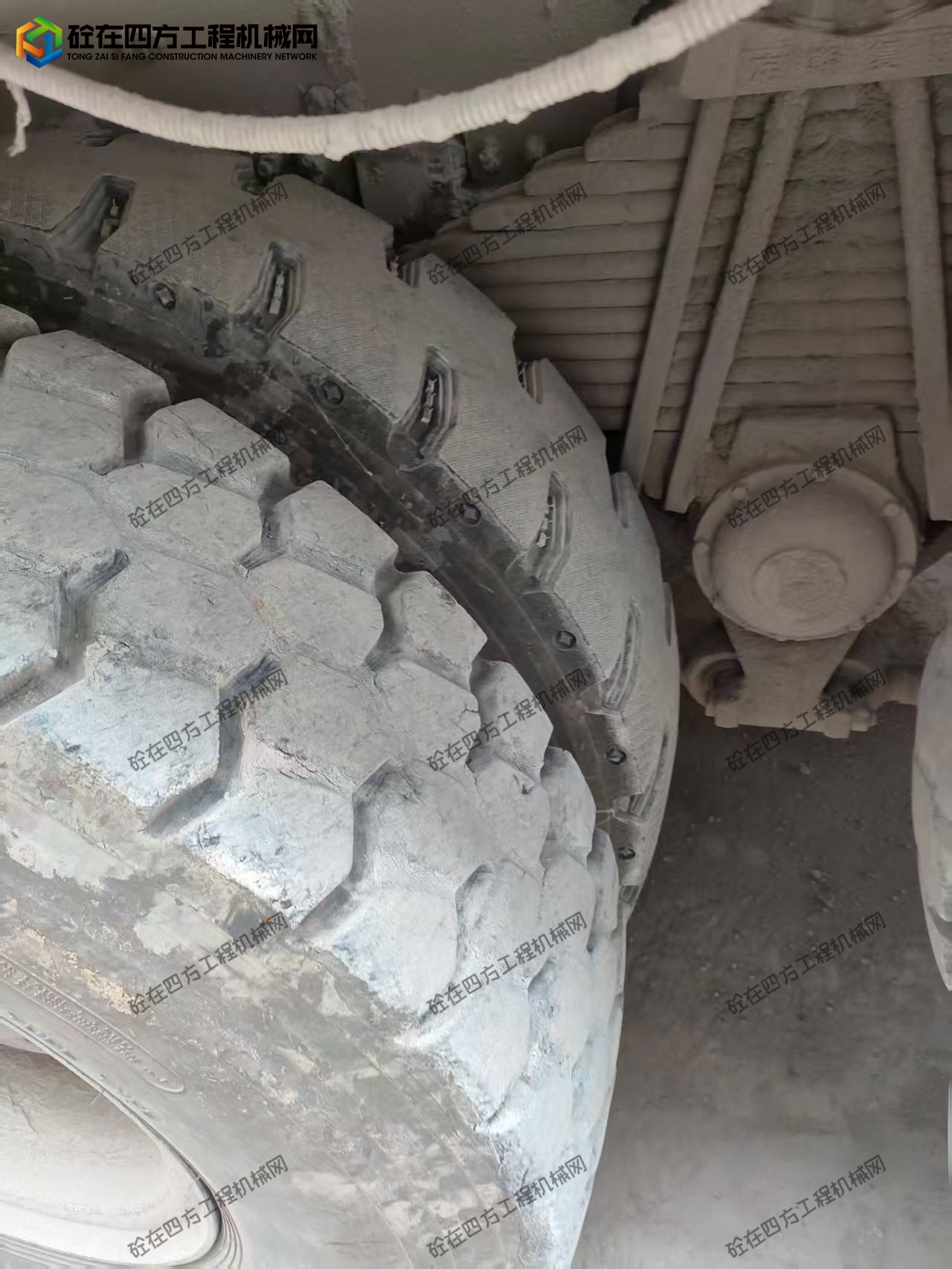 https://images.tongzsf.com/tong/truck_machine/20260515/16a068431d2fe2.jpg