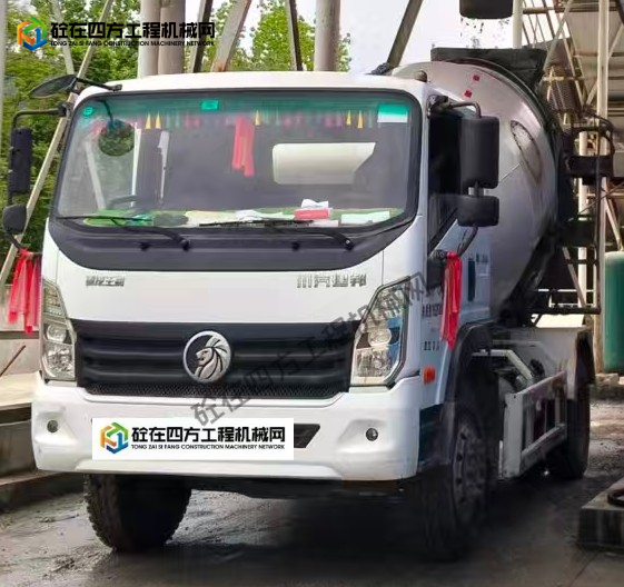 https://images.tongzsf.com/tong/truck_machine/20260518/16a0a659603a10.jpg