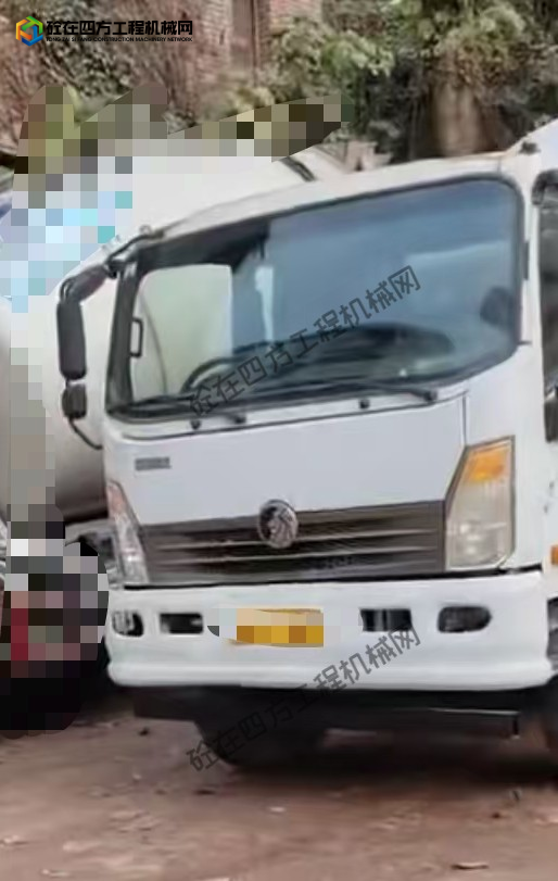 https://images.tongzsf.com/tong/truck_machine/20260520/16a0cfb658081e.jpg