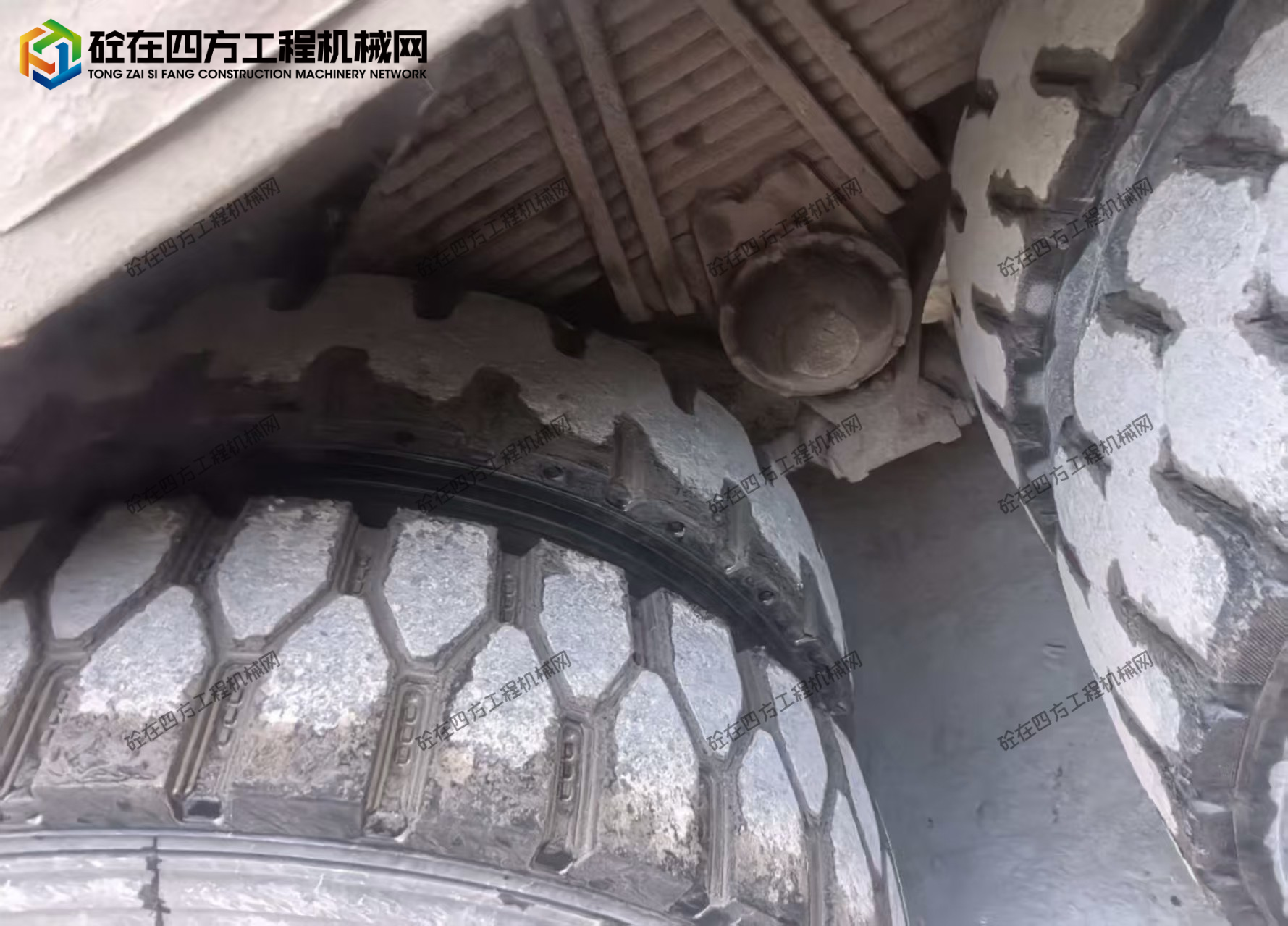 https://images.tongzsf.com/tong/truck_machine/20260520/16a0d220666642.jpg