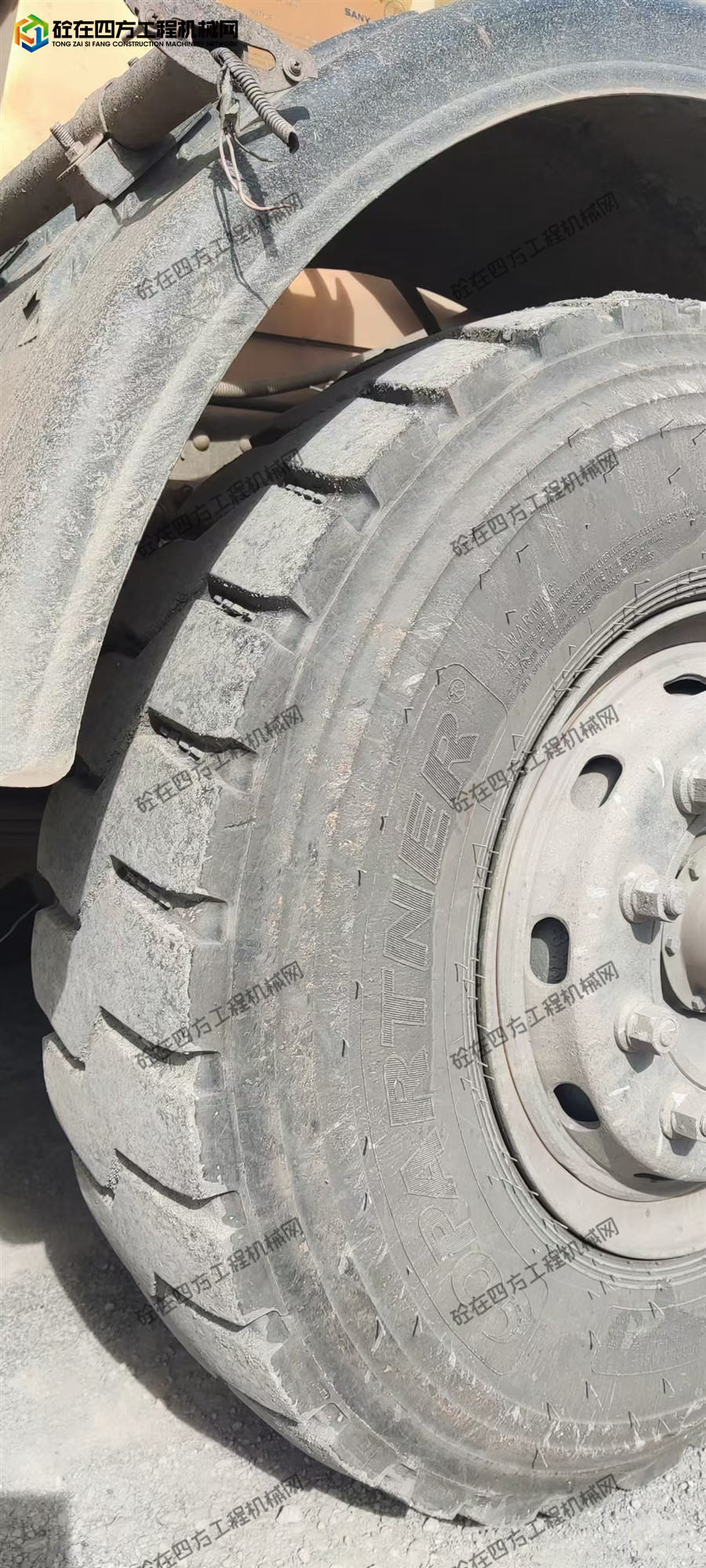 https://images.tongzsf.com/tong/truck_machine/20260520/16a0d4ea5af5c8.jpg