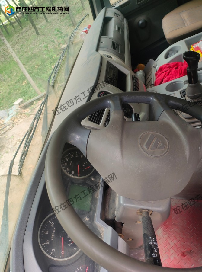 https://images.tongzsf.com/tong/truck_machine/20260521/16a0e560dc8862.png
