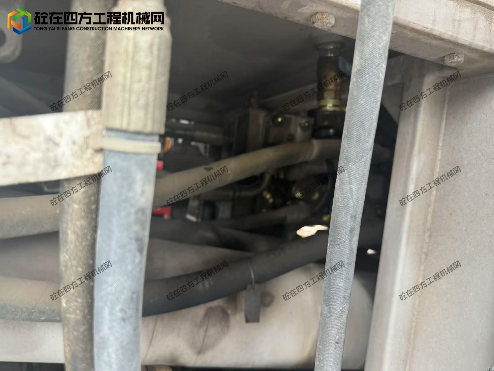 https://images.tongzsf.com/tong/truck_machine/20260522/16a0fc2704c2b3.jpg