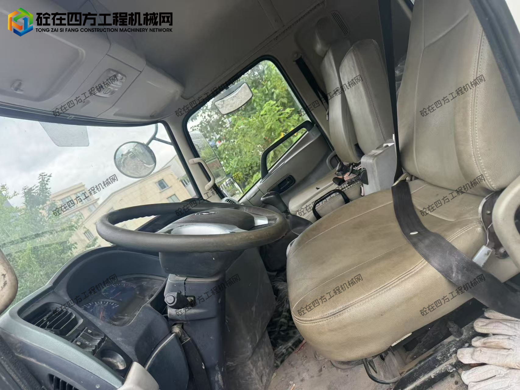 https://images.tongzsf.com/tong/truck_machine/20260522/16a0fc28c9de15.jpg