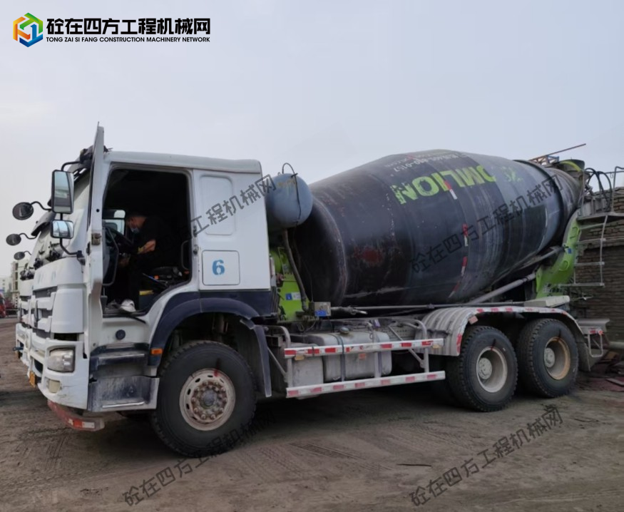 https://images.tongzsf.com/tong/truck_machine/20260525/16a13a18266b04.jpg