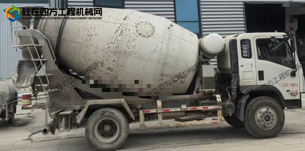 https://images.tongzsf.com/tong/truck_machine/20260525/16a13b151a85fd.jpg