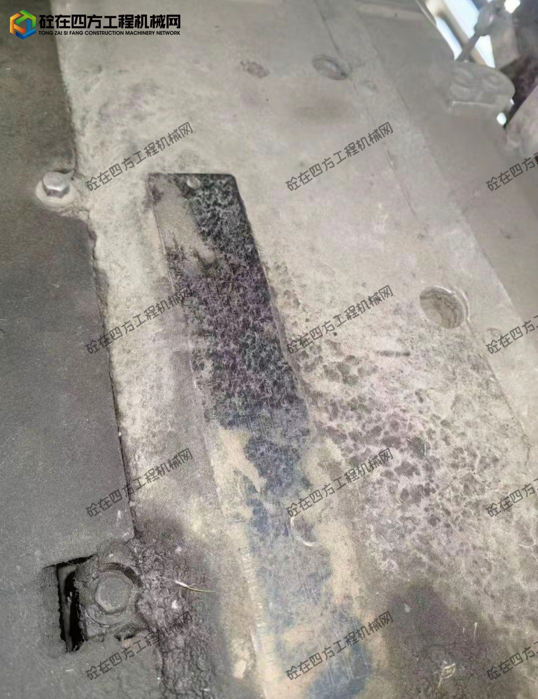 https://images.tongzsf.com/tong/truck_machine/20260526/16a154129aa8db.jpg