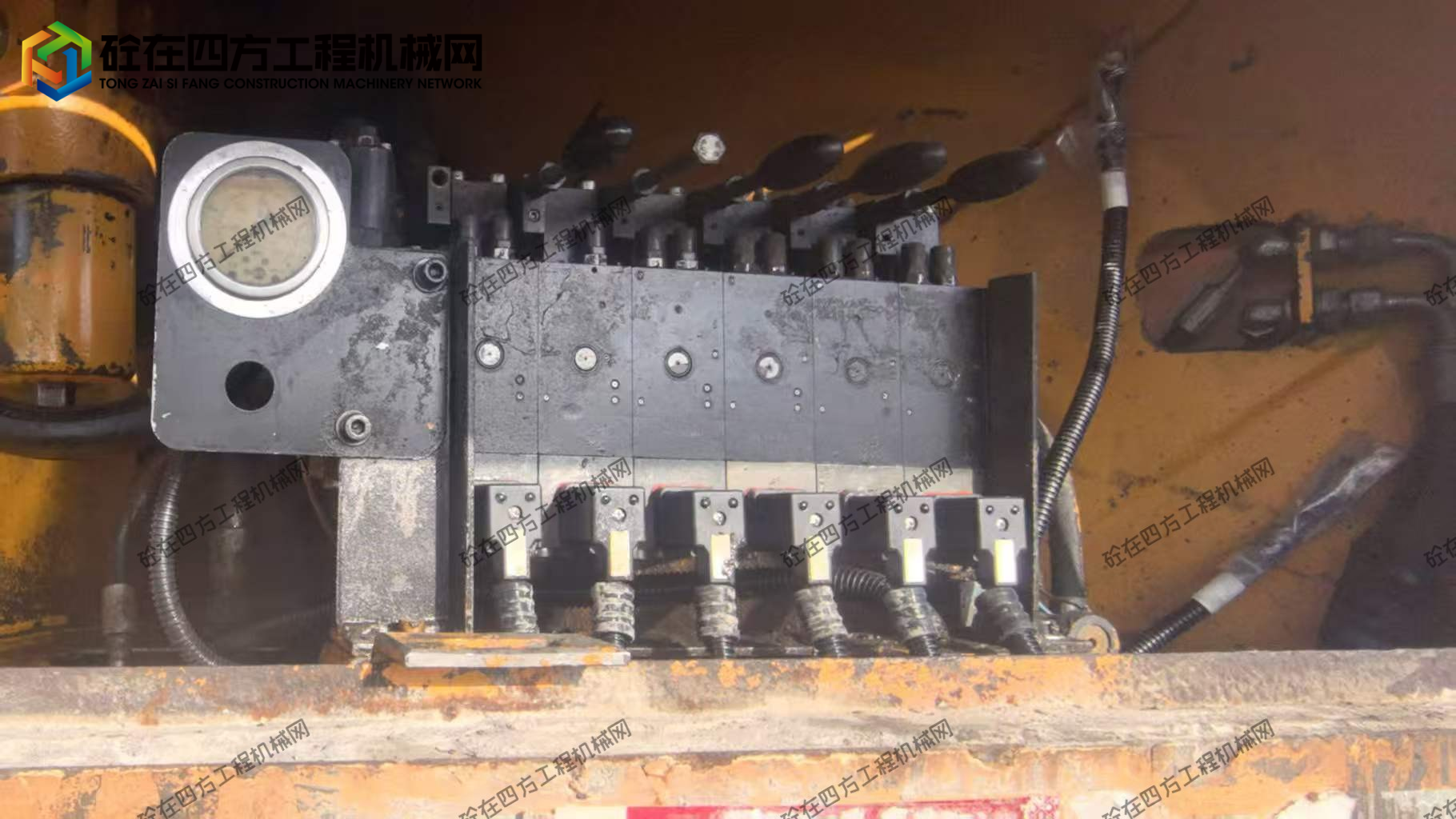 https://images.tongzsf.com/tong/truck_machine/20260526/16a154e9c2ea9f.jpg
