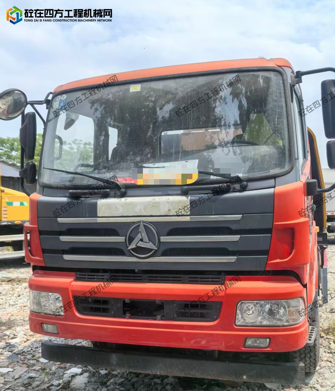 https://images.tongzsf.com/tong/truck_machine/20260528/16a179c0d3077c.jpg