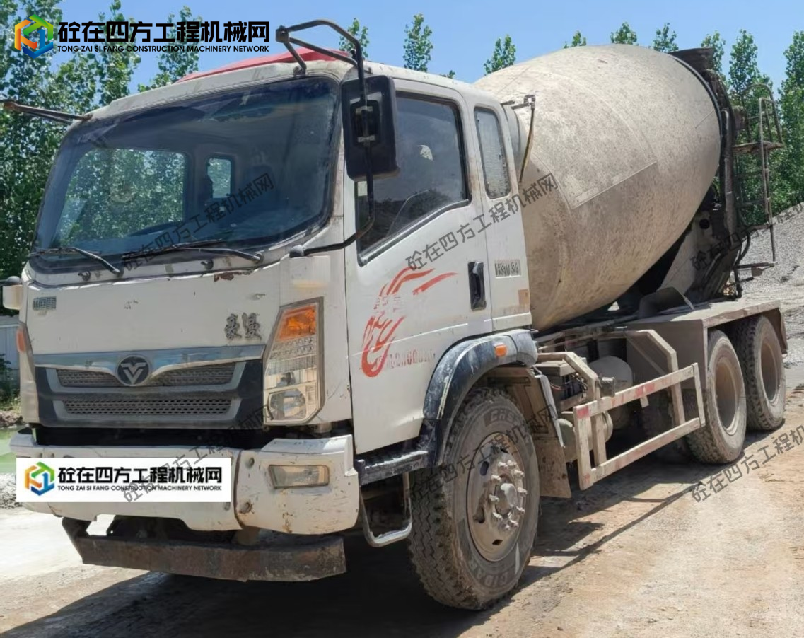https://images.tongzsf.com/tong/truck_machine/20260528/16a17b57bc9ddb.jpg
