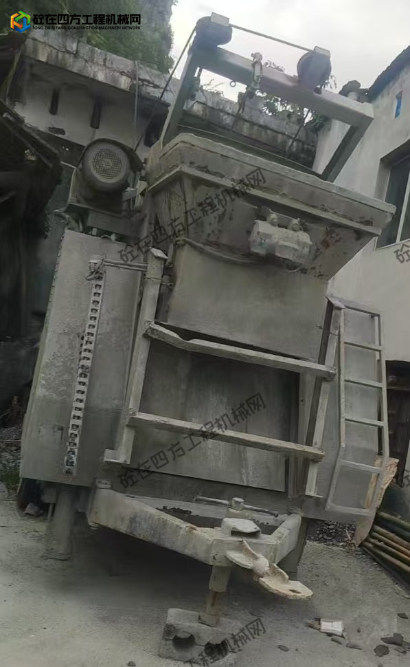 https://images.tongzsf.com/tong/truck_machine/20260529/16a190abeac259.jpg