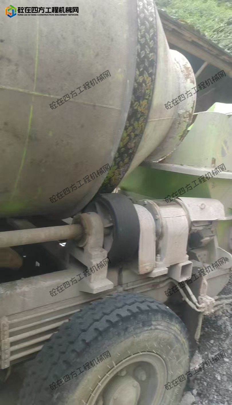 https://images.tongzsf.com/tong/truck_machine/20260529/16a190ac445f4b.jpg