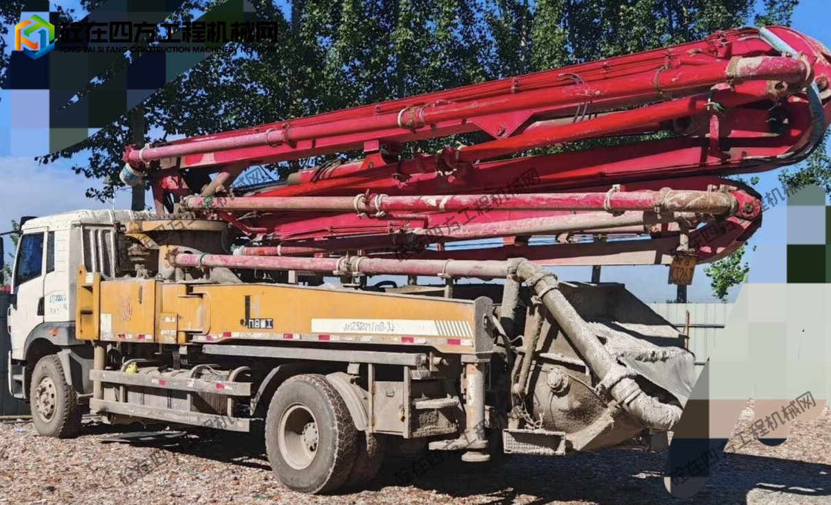 https://images.tongzsf.com/tong/truck_machine/20260601/16a1d3e2372452.jpg