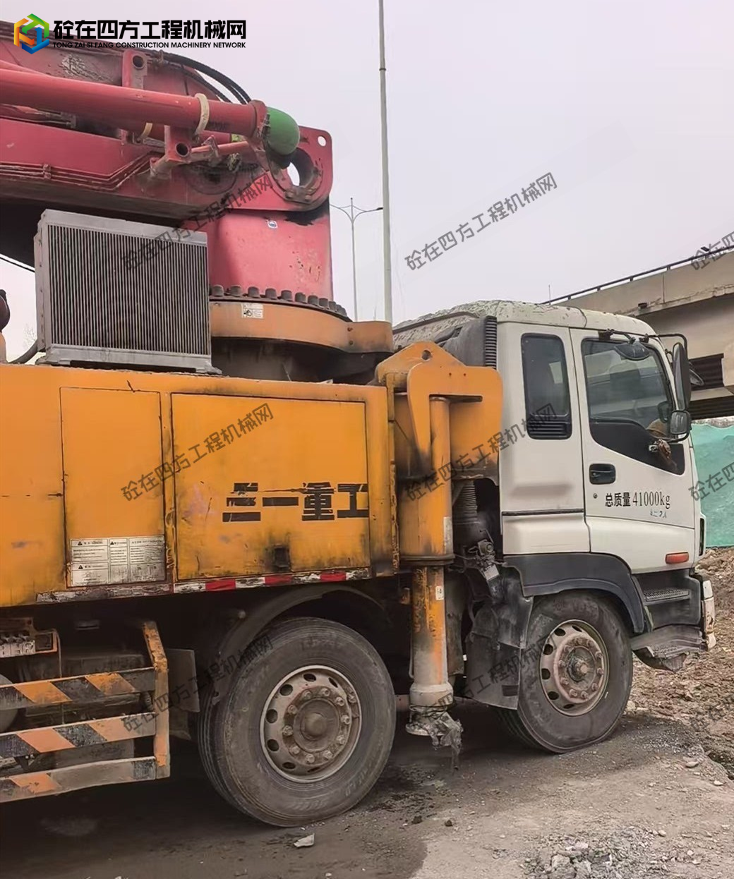 https://images.tongzsf.com/tong/truck_machine/20260601/16a1d54a36d4a9.jpg