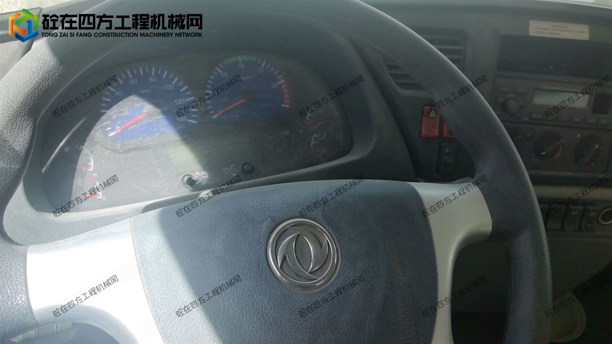 https://images.tongzsf.com/tong/truck_machine/20260601/16a1d5744bb465.jpg