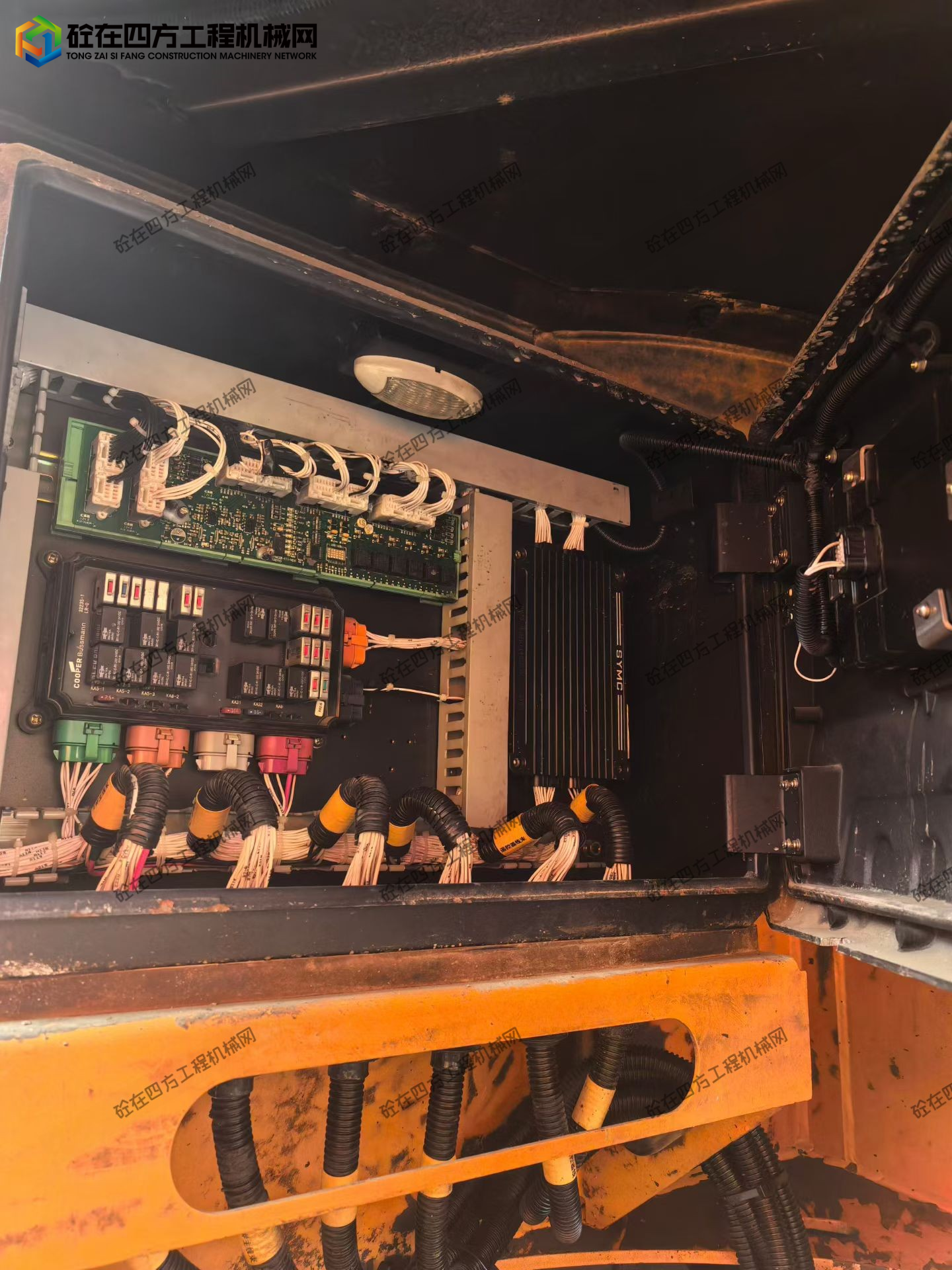 https://images.tongzsf.com/tong/truck_machine/20260603/16a1feb6bdcf06.jpg