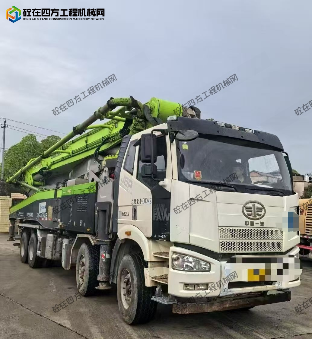 https://images.tongzsf.com/tong/truck_machine/20260614/16a2e68f360c56.jpg