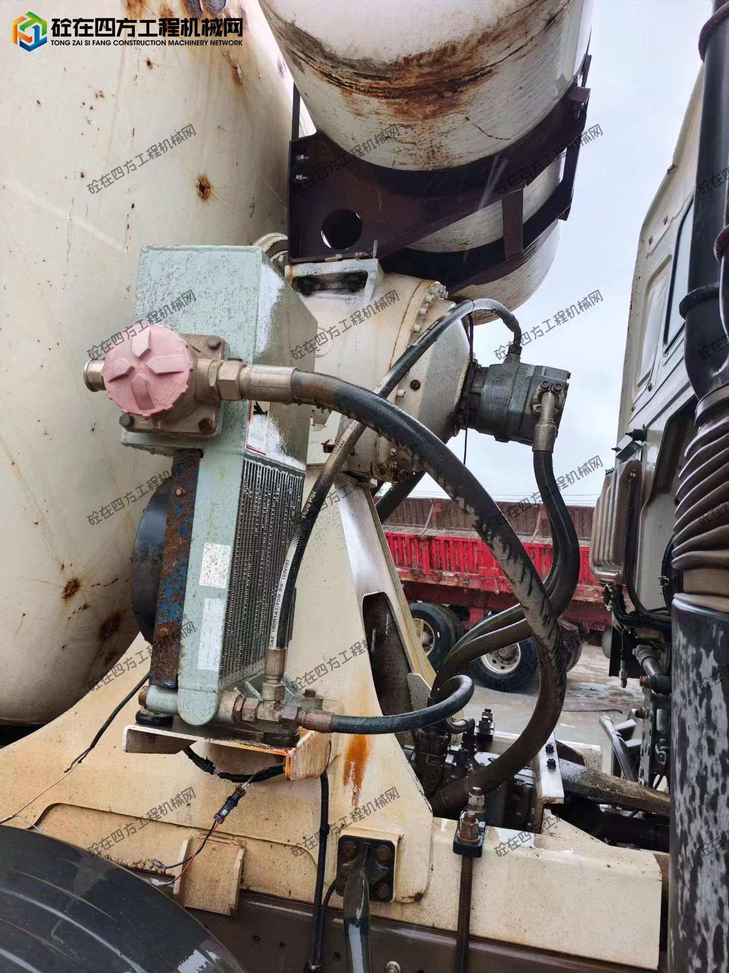 https://images.tongzsf.com/tong/truck_machine/20260616/16a30ab7677aee.jpg