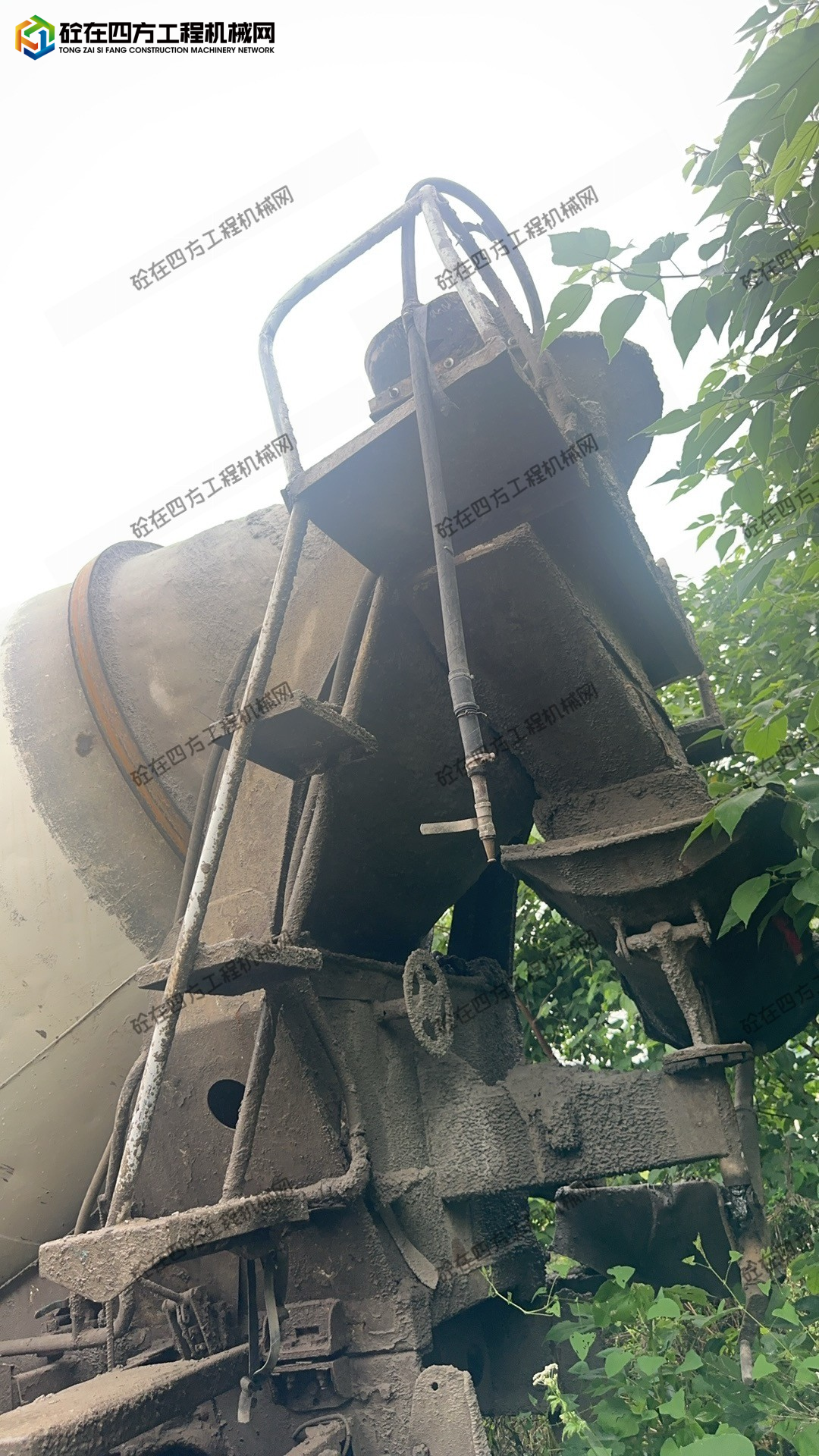 https://images.tongzsf.com/tong/truck_machine/20260616/16a30f8f77e7db.jpg