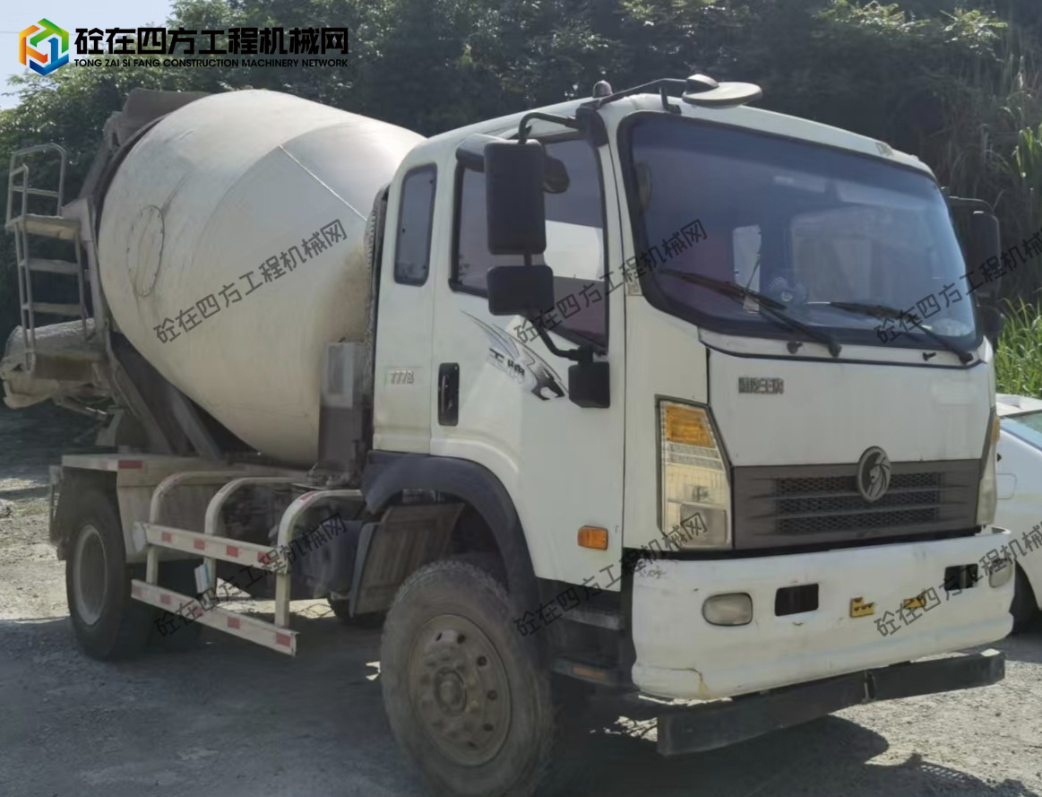 https://images.tongzsf.com/tong/truck_machine/20260616/16a313a88d62bf.jpg
