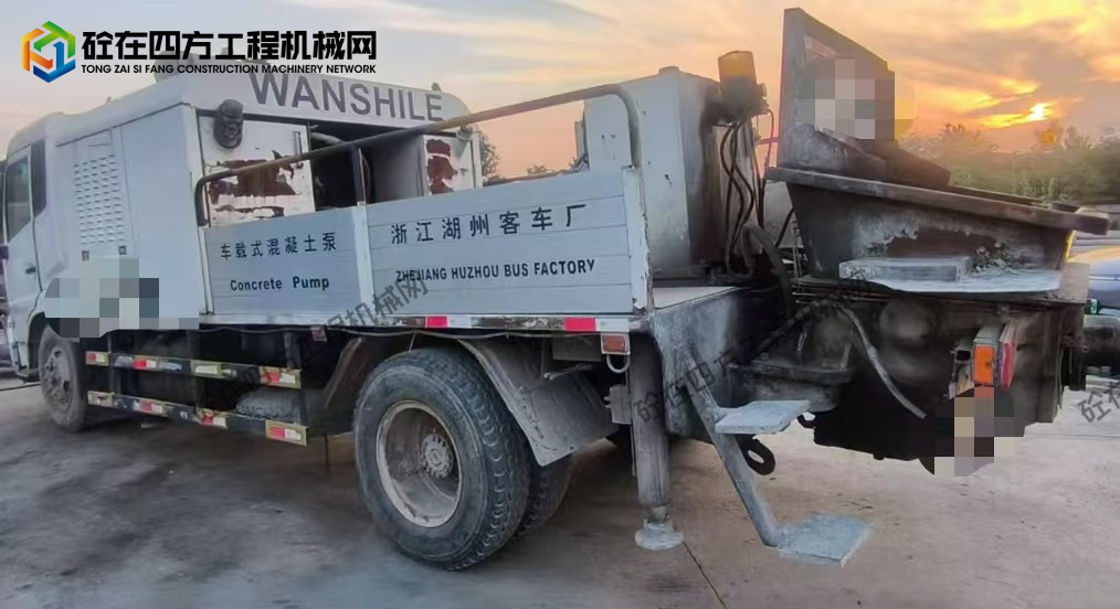 https://images.tongzsf.com/tong/truck_machine/20260623/16a39db7c81e40.jpg