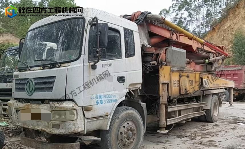 https://images.tongzsf.com/tong/truck_machine/20260625/16a3c8ca7669a1.jpg