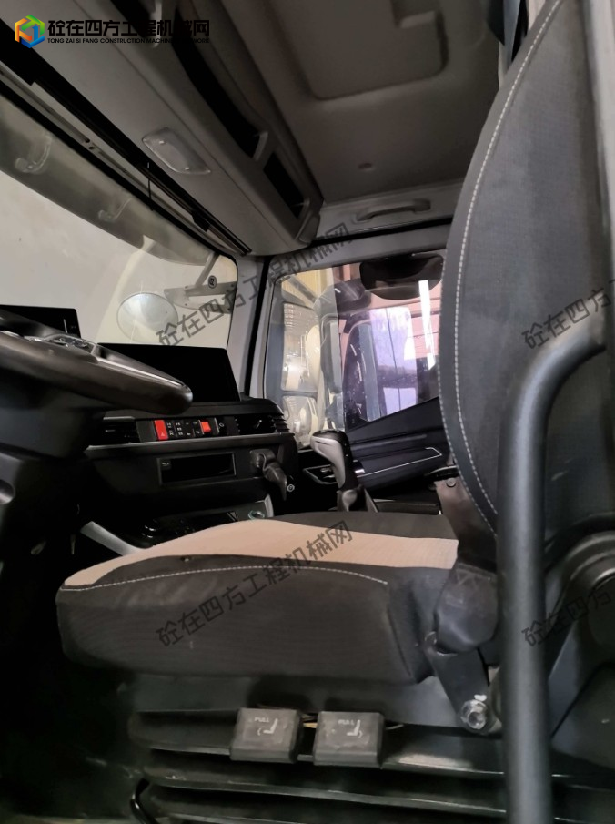 https://images.tongzsf.com/tong/truck_machine/20260625/16a3c9aa61c2ef.png