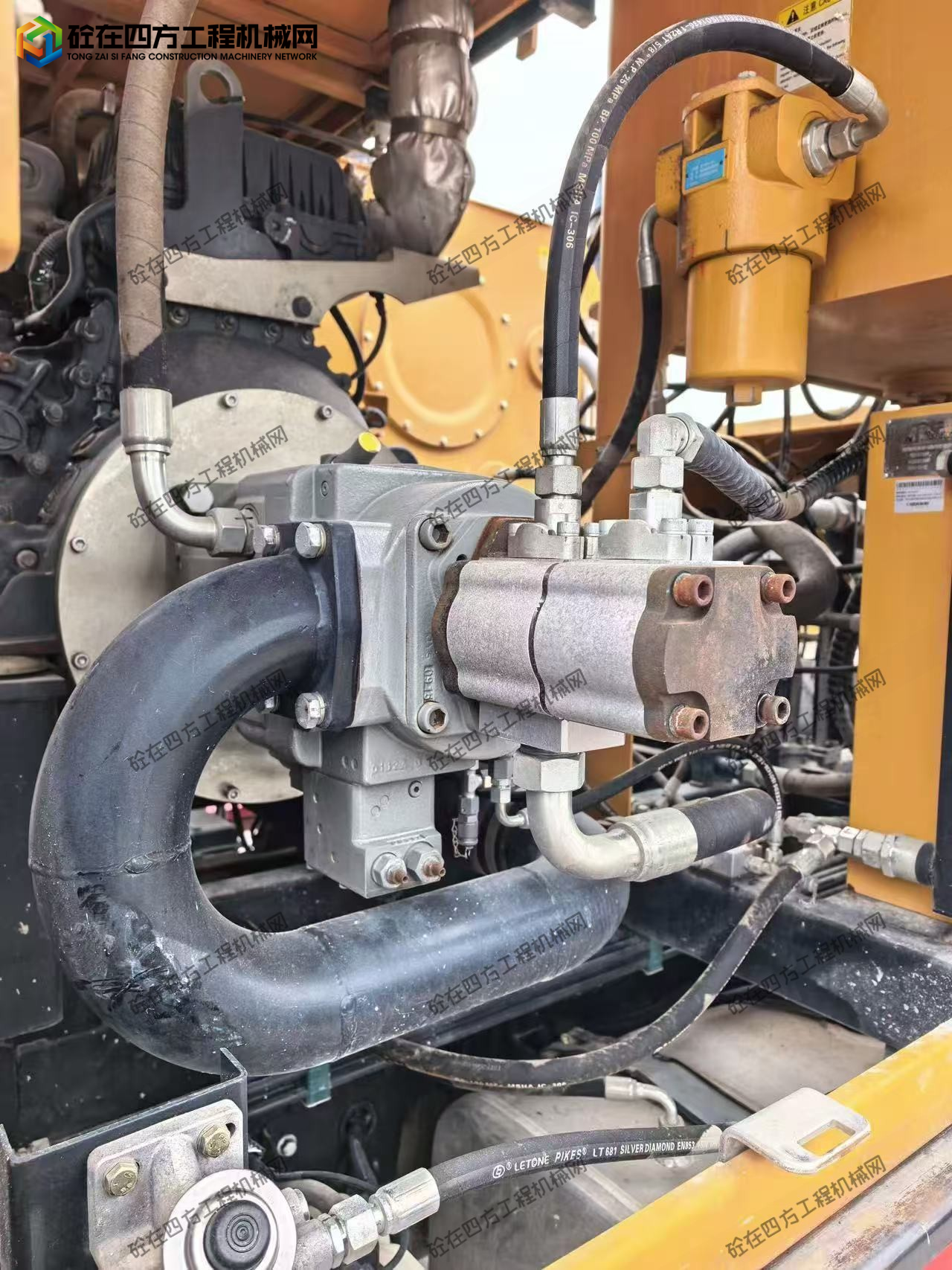https://images.tongzsf.com/tong/truck_machine/20260627/16a3f883dc9d4b.jpg