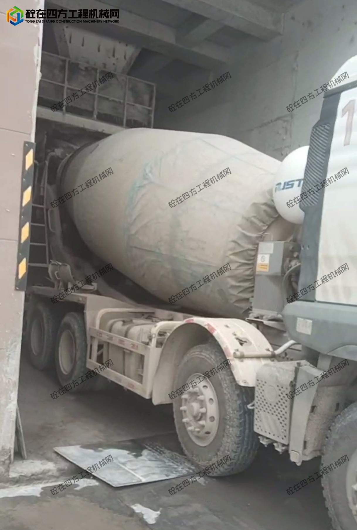 https://images.tongzsf.com/tong/truck_machine/20260627/16a3f89380d854.jpg