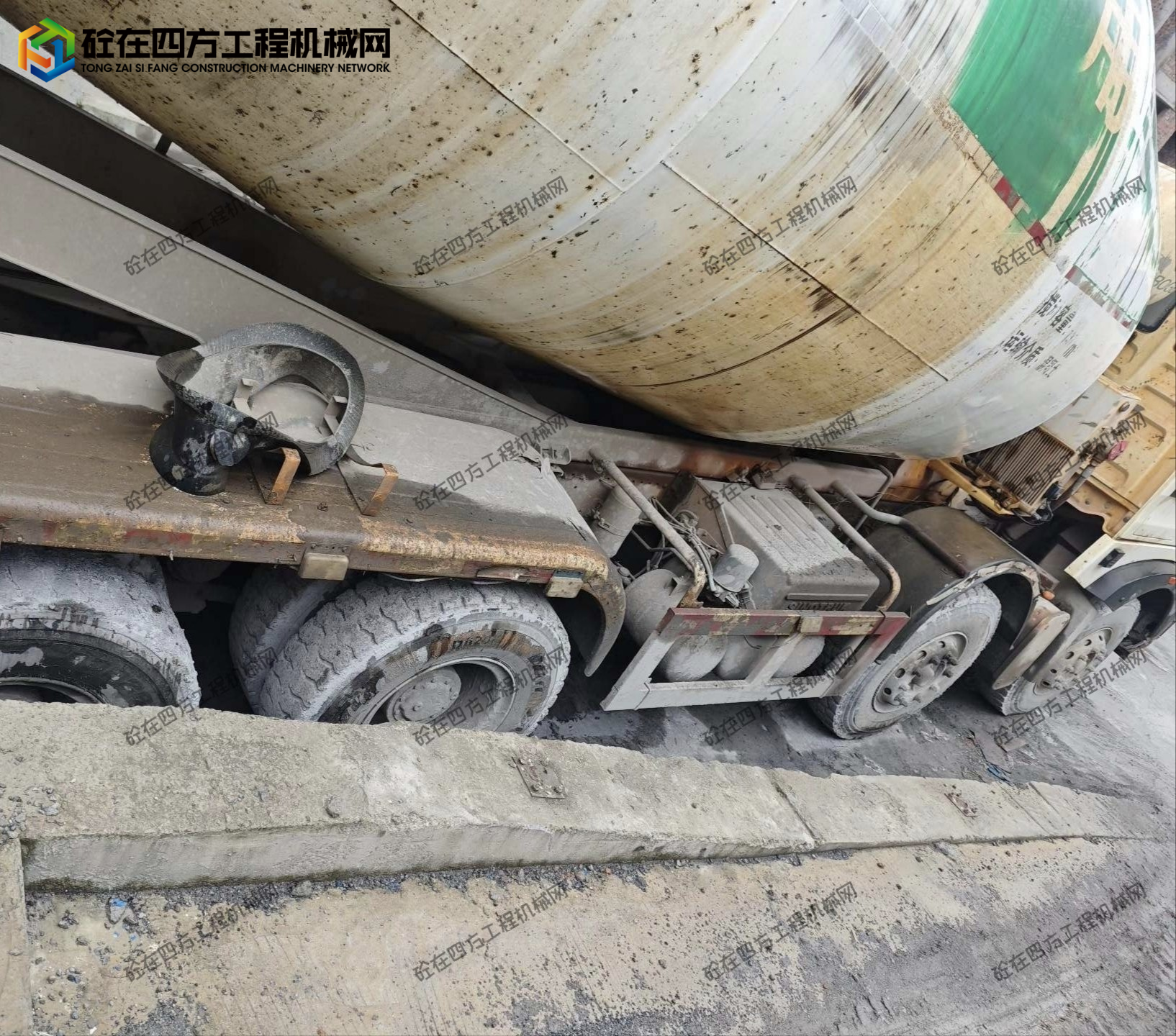https://images.tongzsf.com/tong/truck_machine/20260630/16a43c82f29ea9.jpg