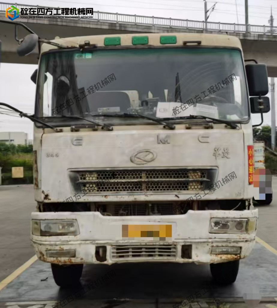 https://images.tongzsf.com/tong/truck_machine/20260701/16a448796e226a.jpg