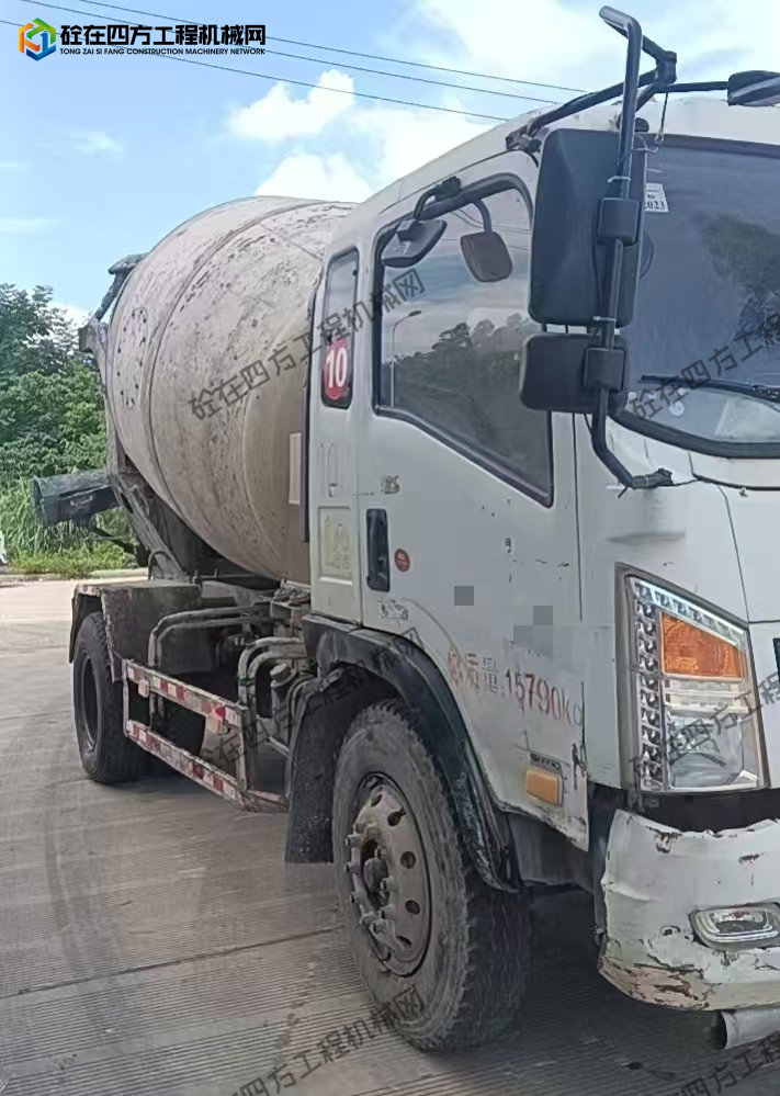 https://images.tongzsf.com/tong/truck_machine/20260701/16a44da0ba0964.jpg