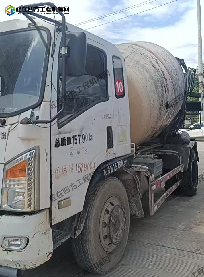 https://images.tongzsf.com/tong/truck_machine/20260701/16a44da0cdd327.jpg