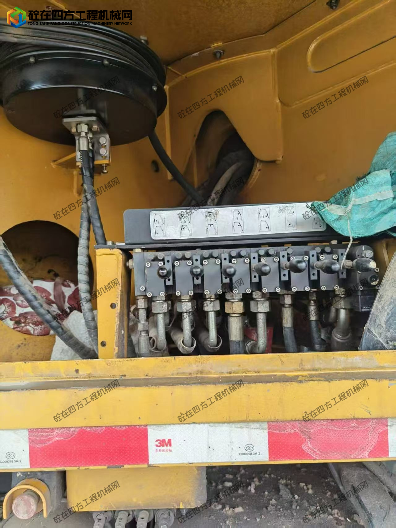https://images.tongzsf.com/tong/truck_machine/20260702/16a45c24ab8419.jpg