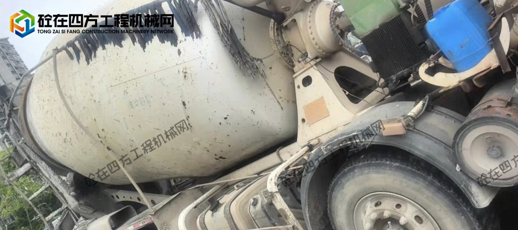 https://images.tongzsf.com/tong/truck_machine/20260707/16a4c4e14317ac.jpg