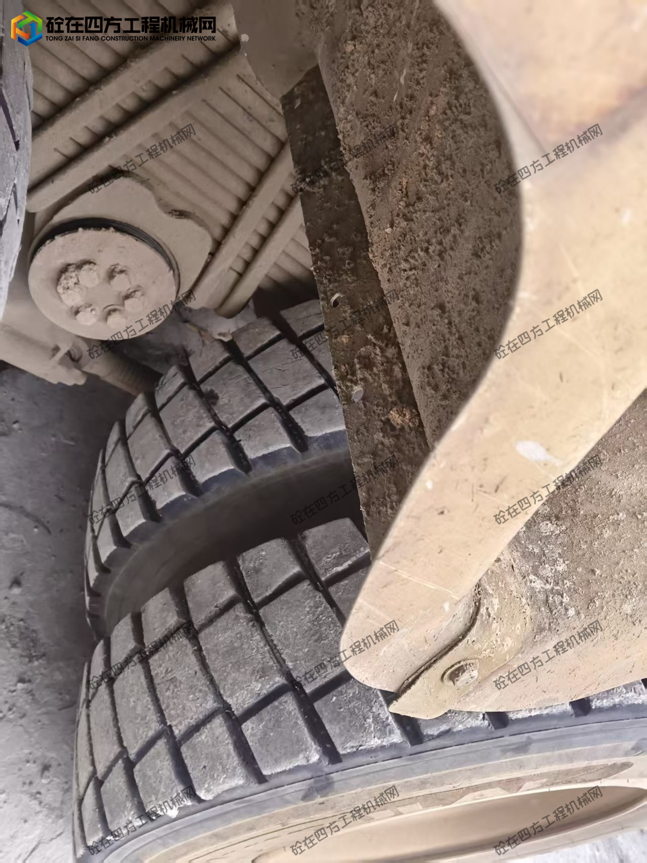 https://images.tongzsf.com/tong/truck_machine/20260707/16a4ceca73bf81.jpg