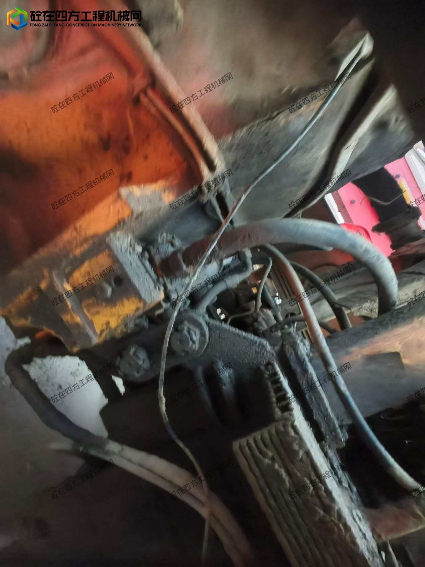 https://images.tongzsf.com/tong/truck_machine/20260709/16a4f12cdd88ca.jpg
