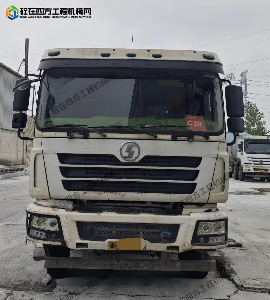 https://images.tongzsf.com/tong/truck_machine/20260710/16a50acb1e9d7e.jpg