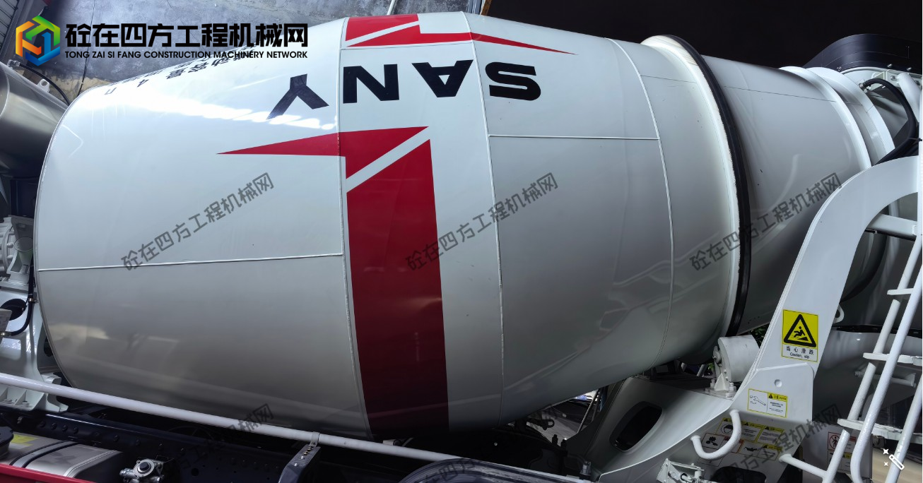 https://images.tongzsf.com/tong/truck_machine/20260714/16a5599852574f.png