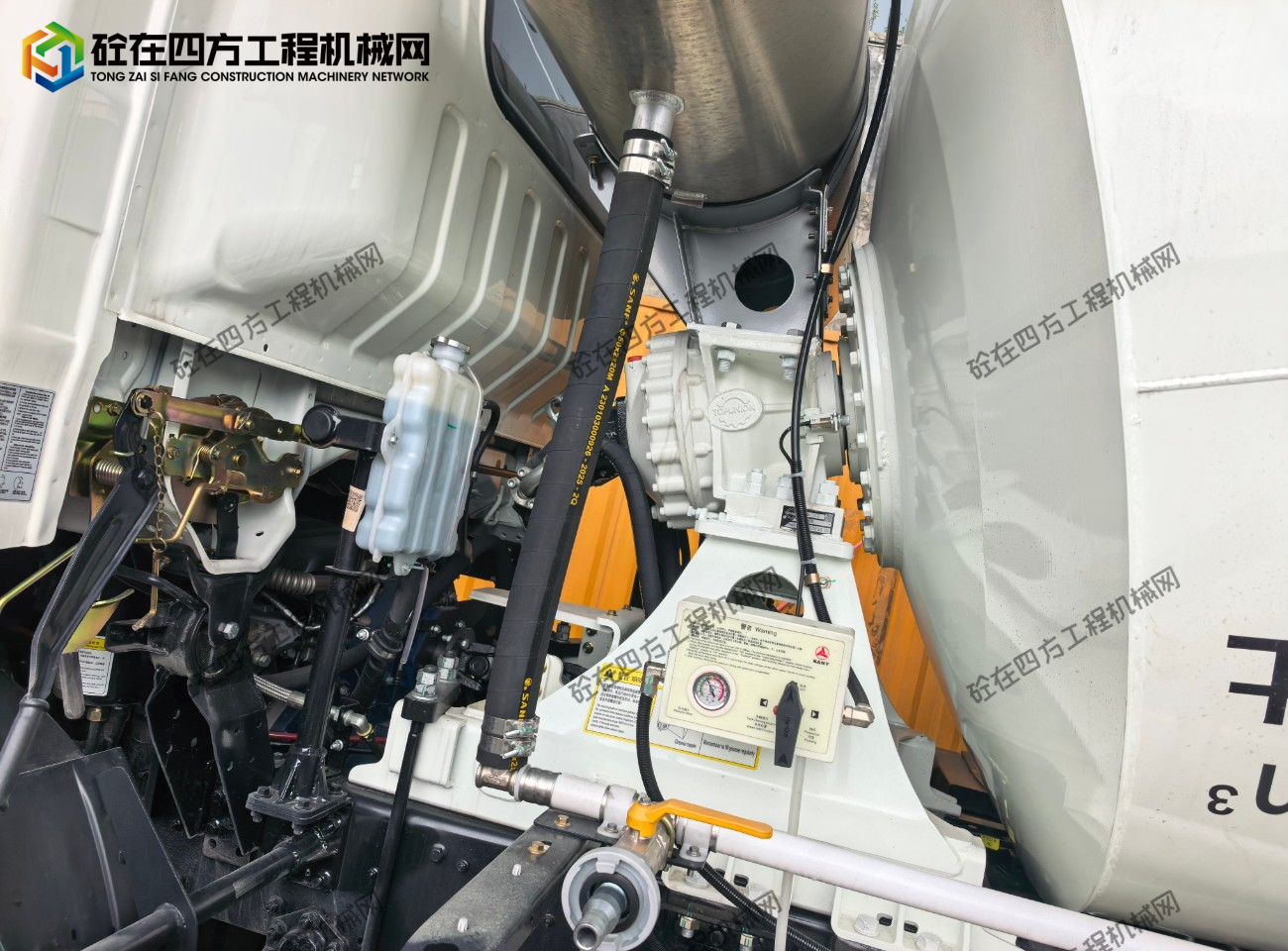 https://images.tongzsf.com/tong/truck_machine/20260714/16a55998f4cfae.png