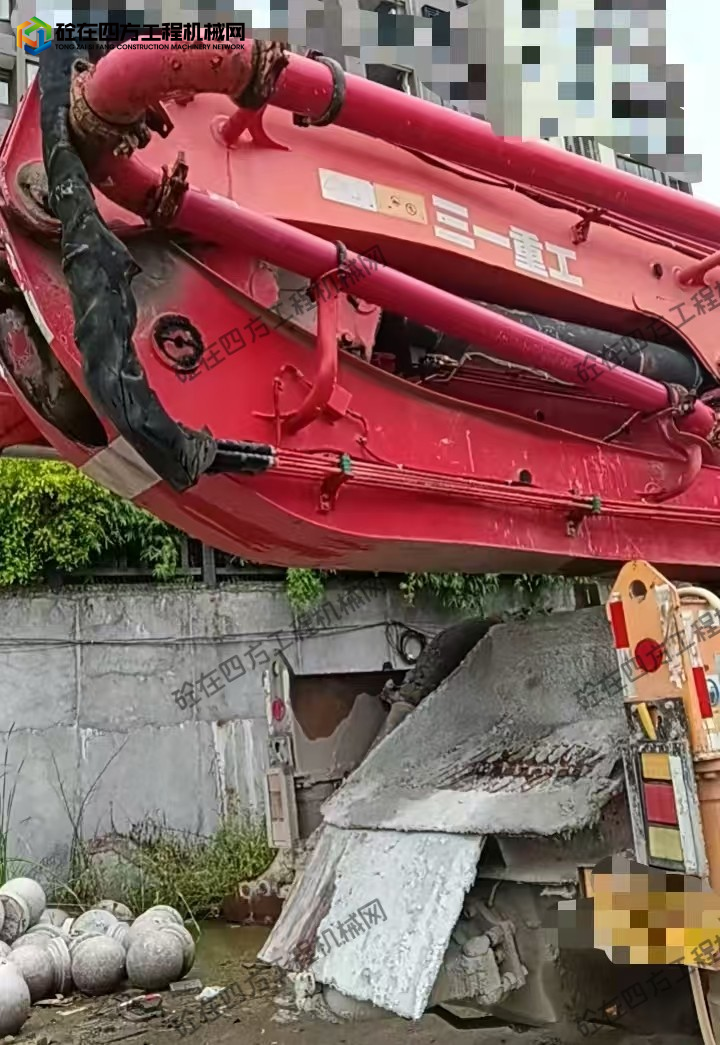 https://images.tongzsf.com/tong/truck_machine/20260715/16a571e5dd2e0d.jpg
