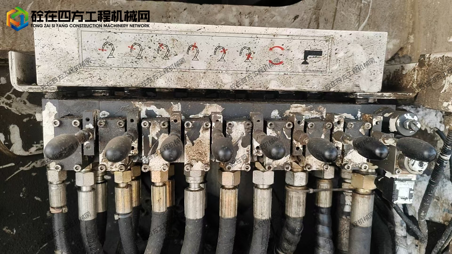 https://images.tongzsf.com/tong/truck_machine/20260716/16a58a9daa0a2c.jpg
