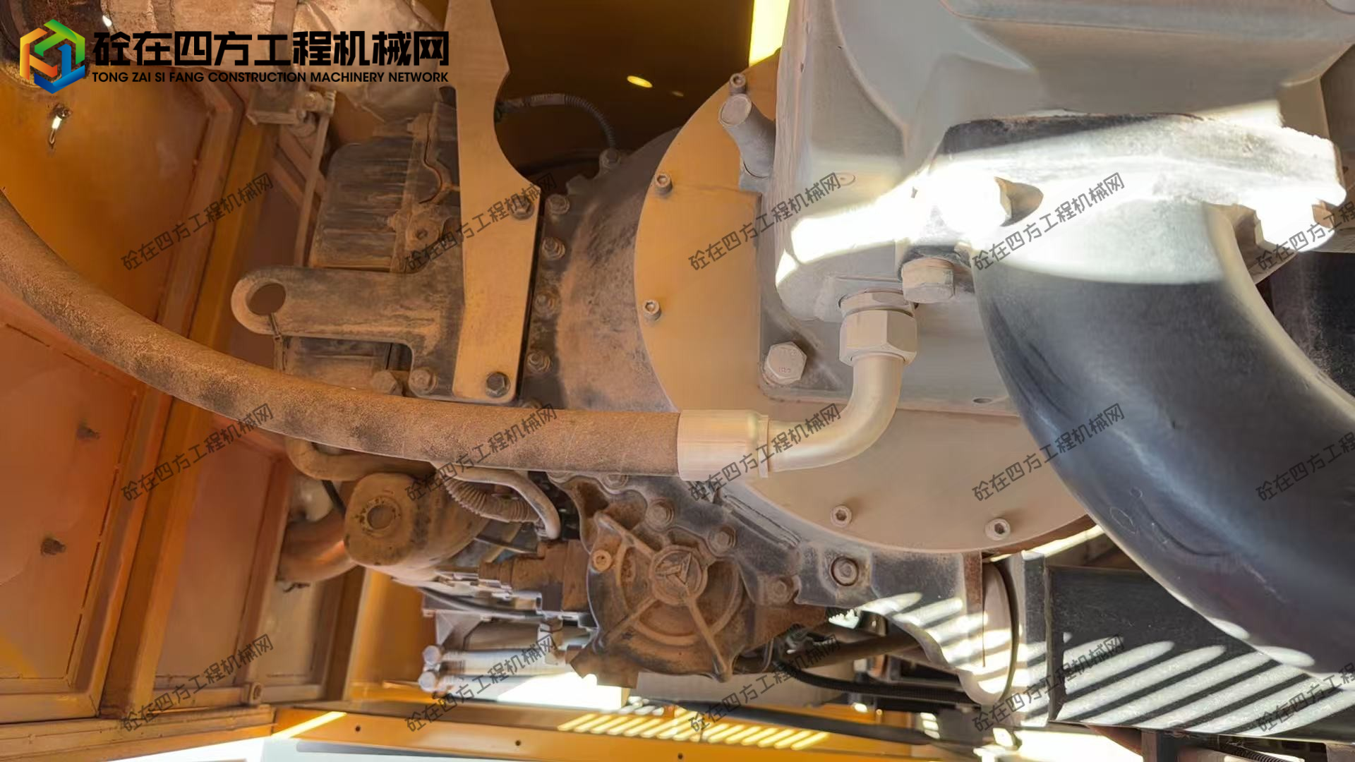 https://images.tongzsf.com/tong/truck_machine/20260721/16a5ebfecde445.jpg