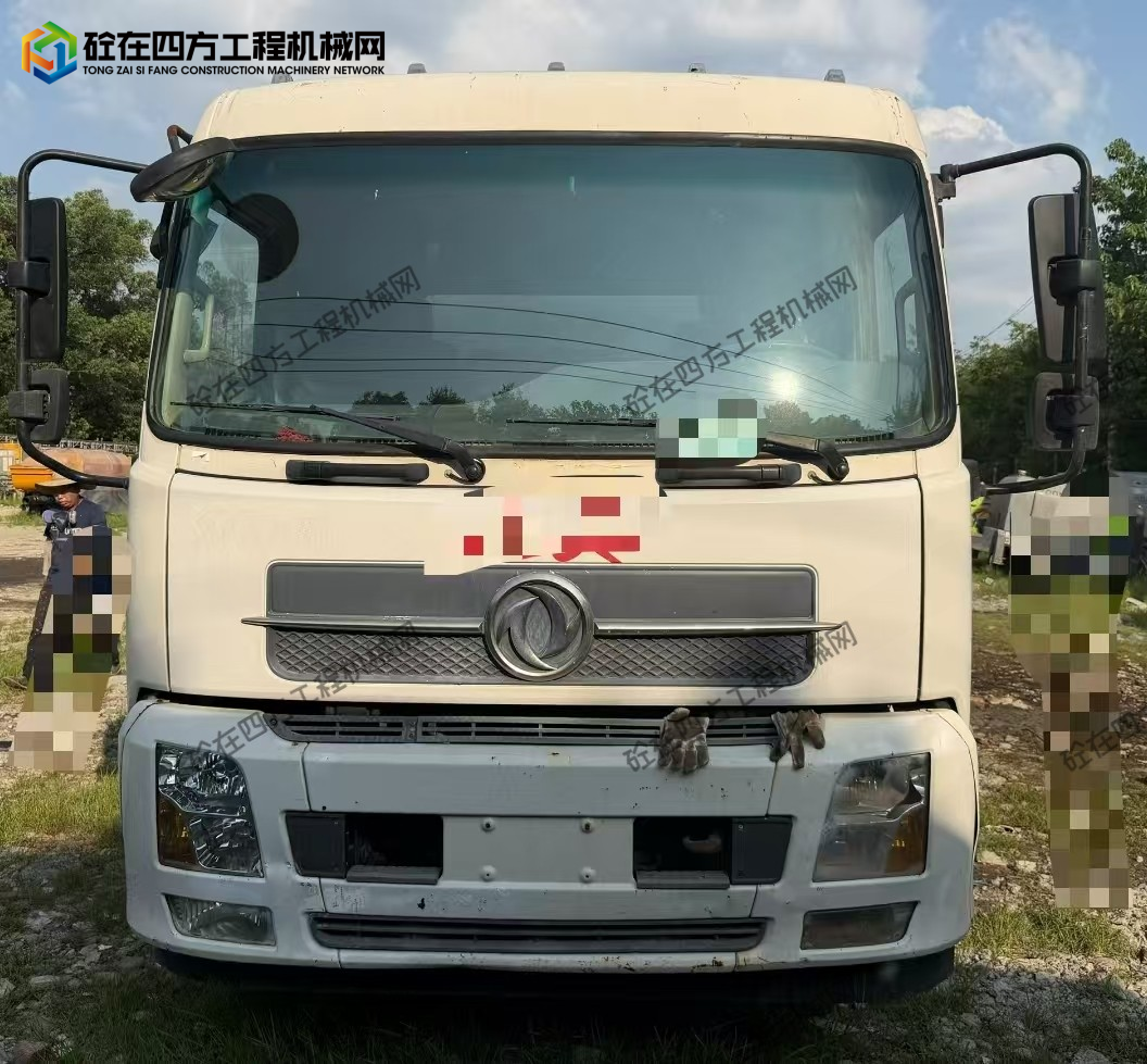 https://images.tongzsf.com/tong/truck_machine/20260721/16a5f27471bafd.jpg
