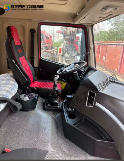 https://images.tongzsf.com/tong/truck_machine/20260723/16a618f2a12233.png