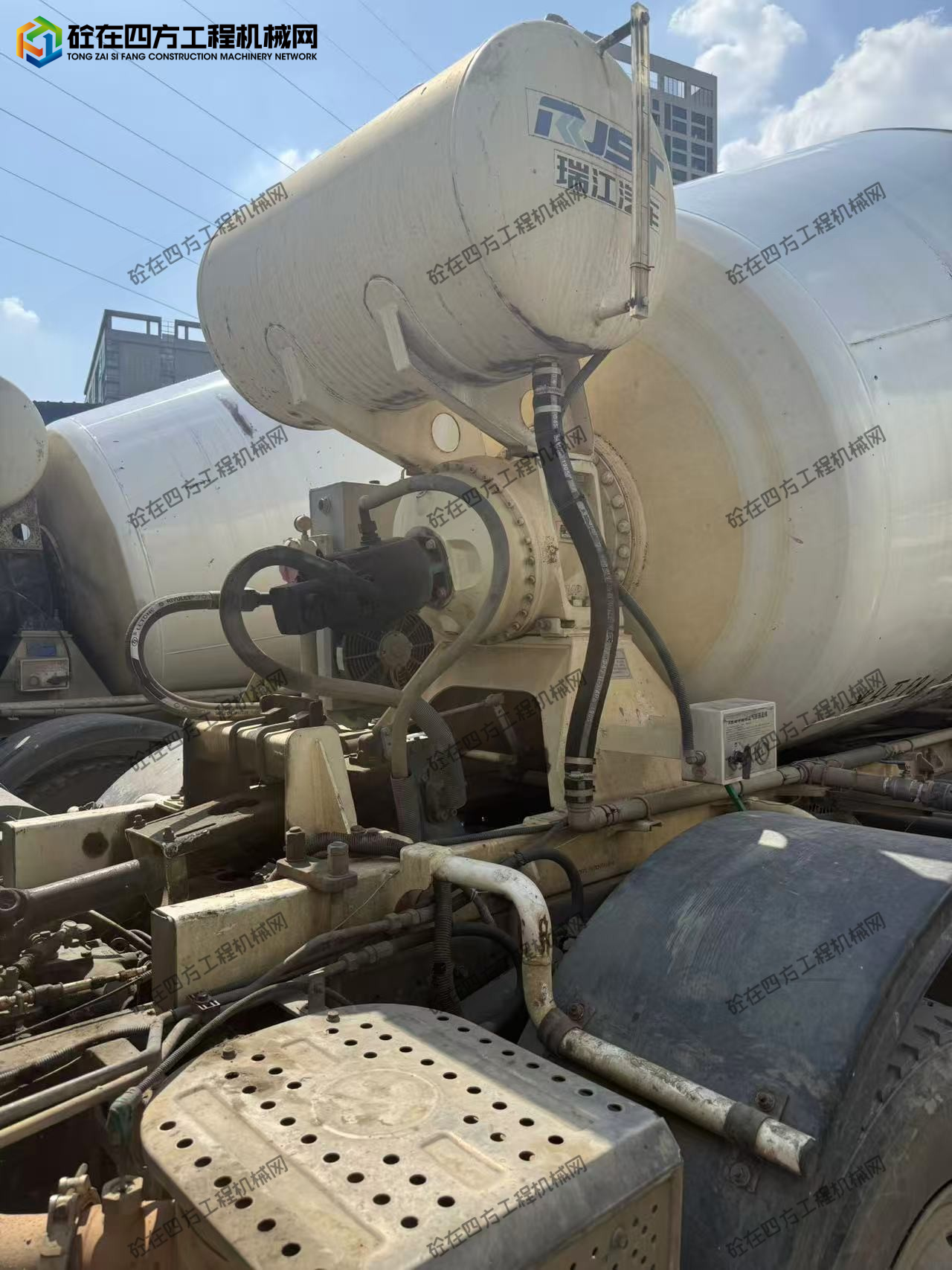 https://images.tongzsf.com/tong/truck_machine/20260725/16a6484483b59e.jpg